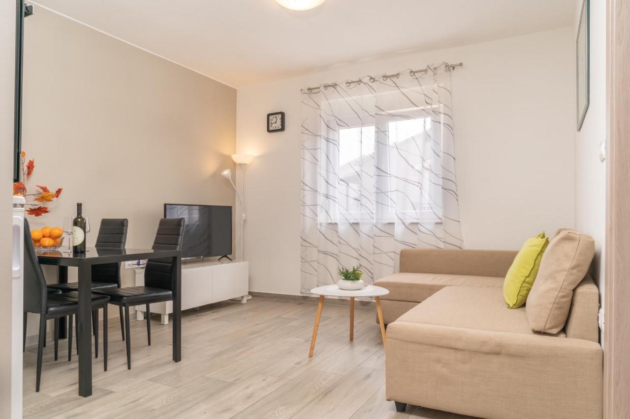 Tomi Apartmán Pula